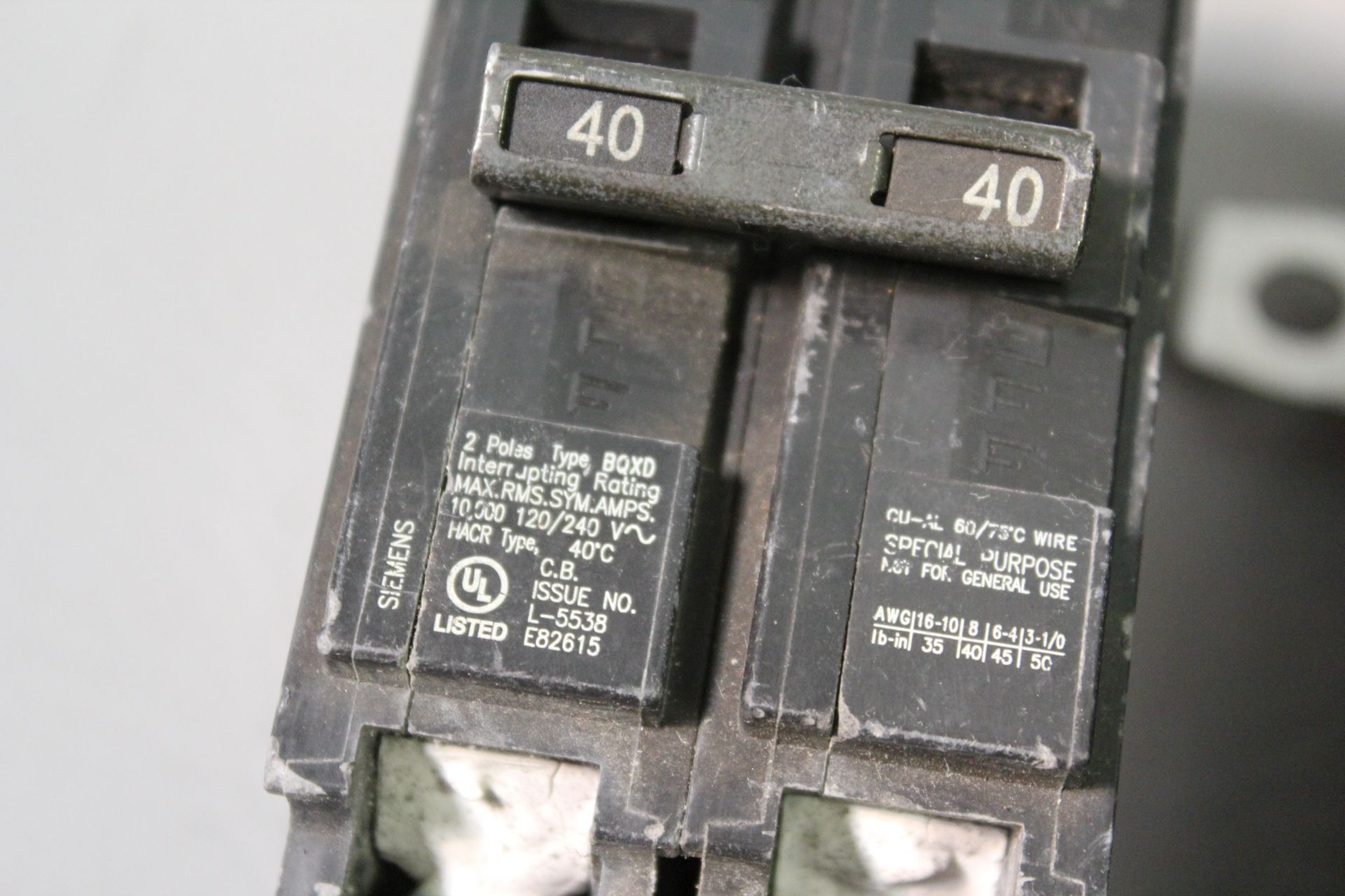 LOT OF 5 SIEMENS CIRCUIT BREAKERS - Image 4 of 6