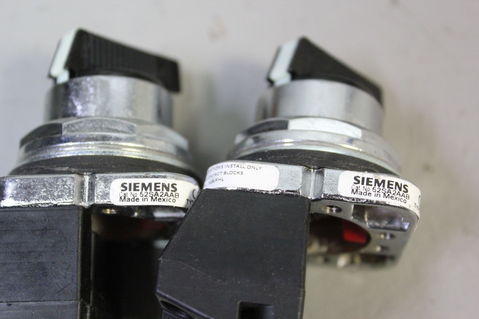 LOT OF SIEMENS SELECTOR SWITCHES - Image 5 of 8