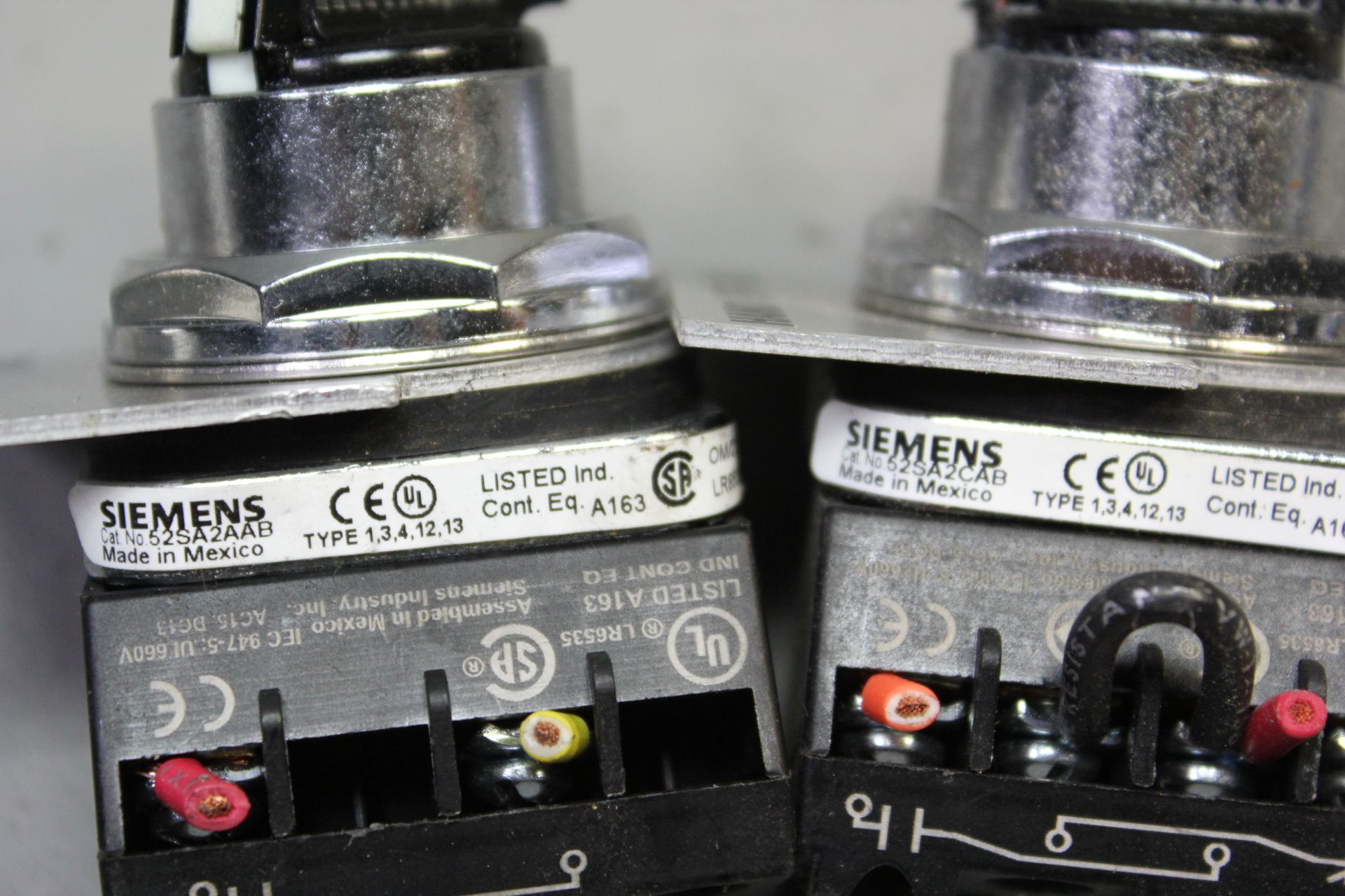 LOT OF SIEMENS SELECTOR SWITCHES - Image 5 of 7