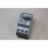 SIEMENS MOTOR PROTECTOR/BREAKER