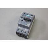 SIEMENS MOTOR PROTECTOR/BREAKER