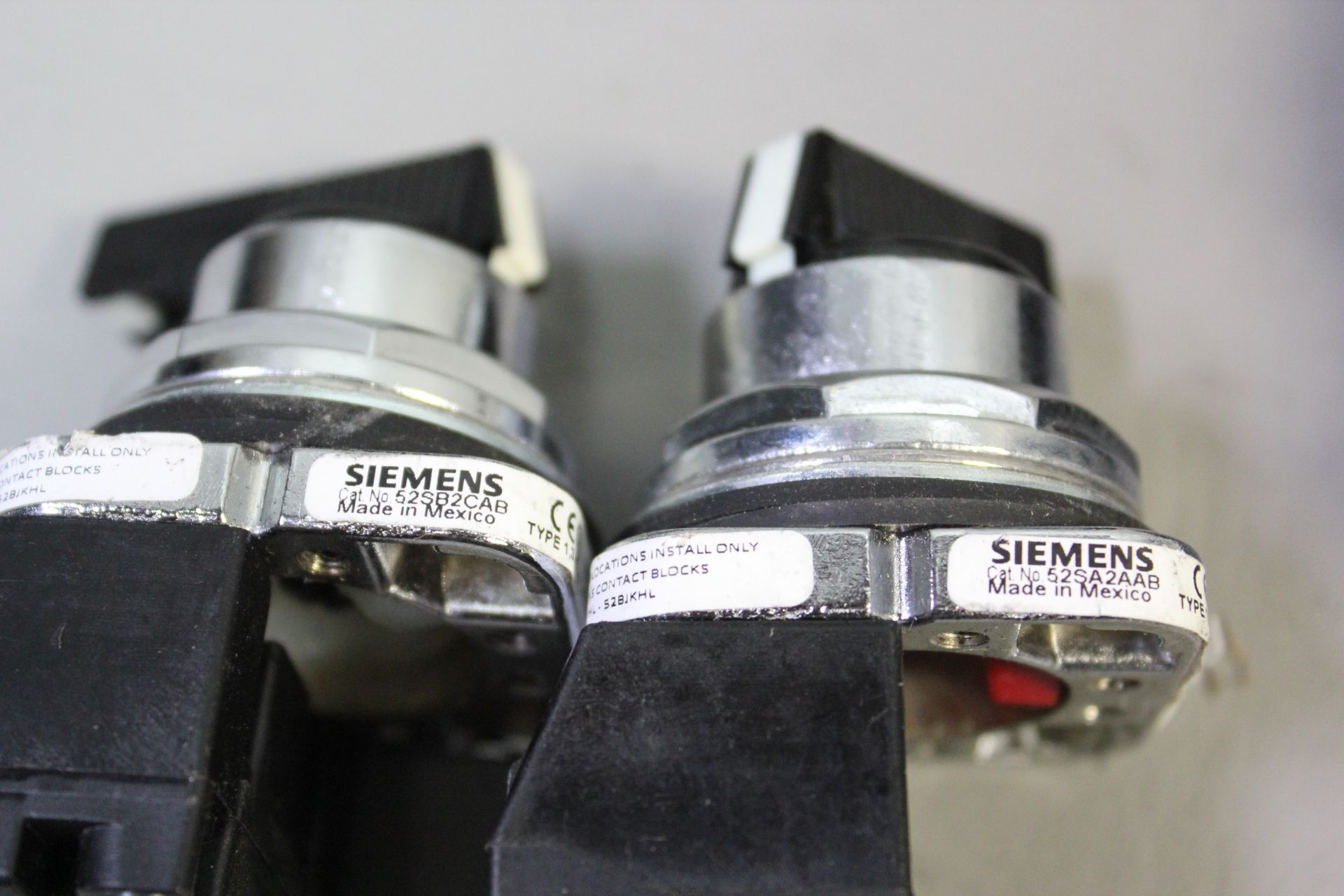 LOT OF SIEMENS SELECTOR SWITCHES - Image 4 of 8