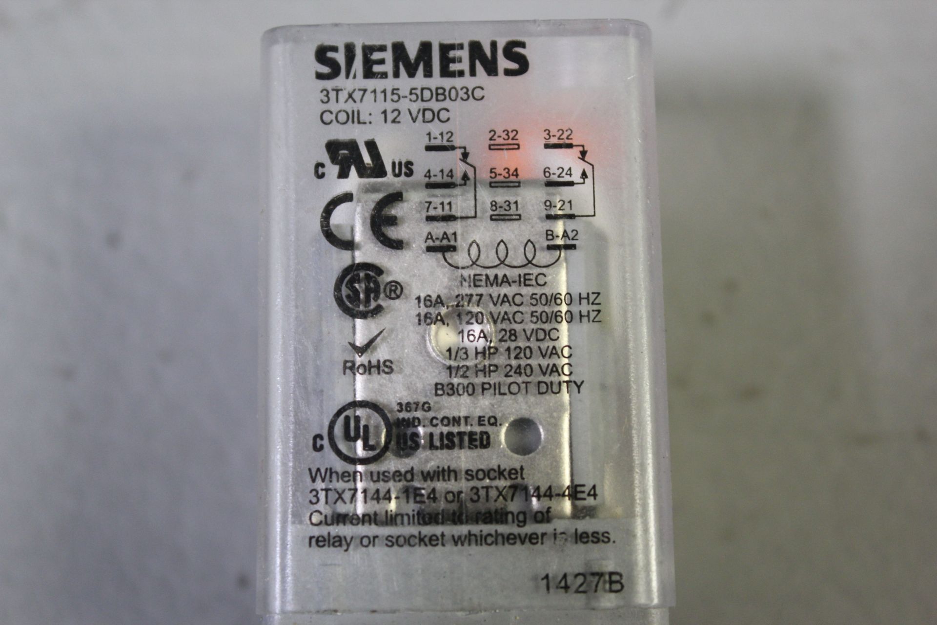 LOT OF 46 SIEMENS RELAYS - Image 3 of 3