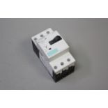 SIEMENS MOTOR PROTECTION CIRCUIT BREAKER