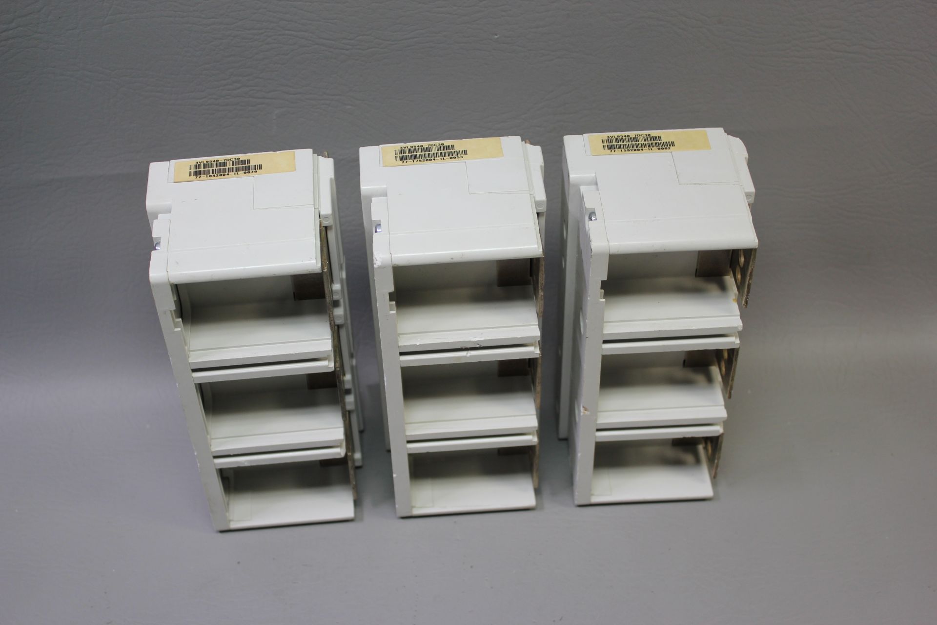 3 SIEMENS THERMAL MAGNETIC 3 POLE LINE PROTECTORS