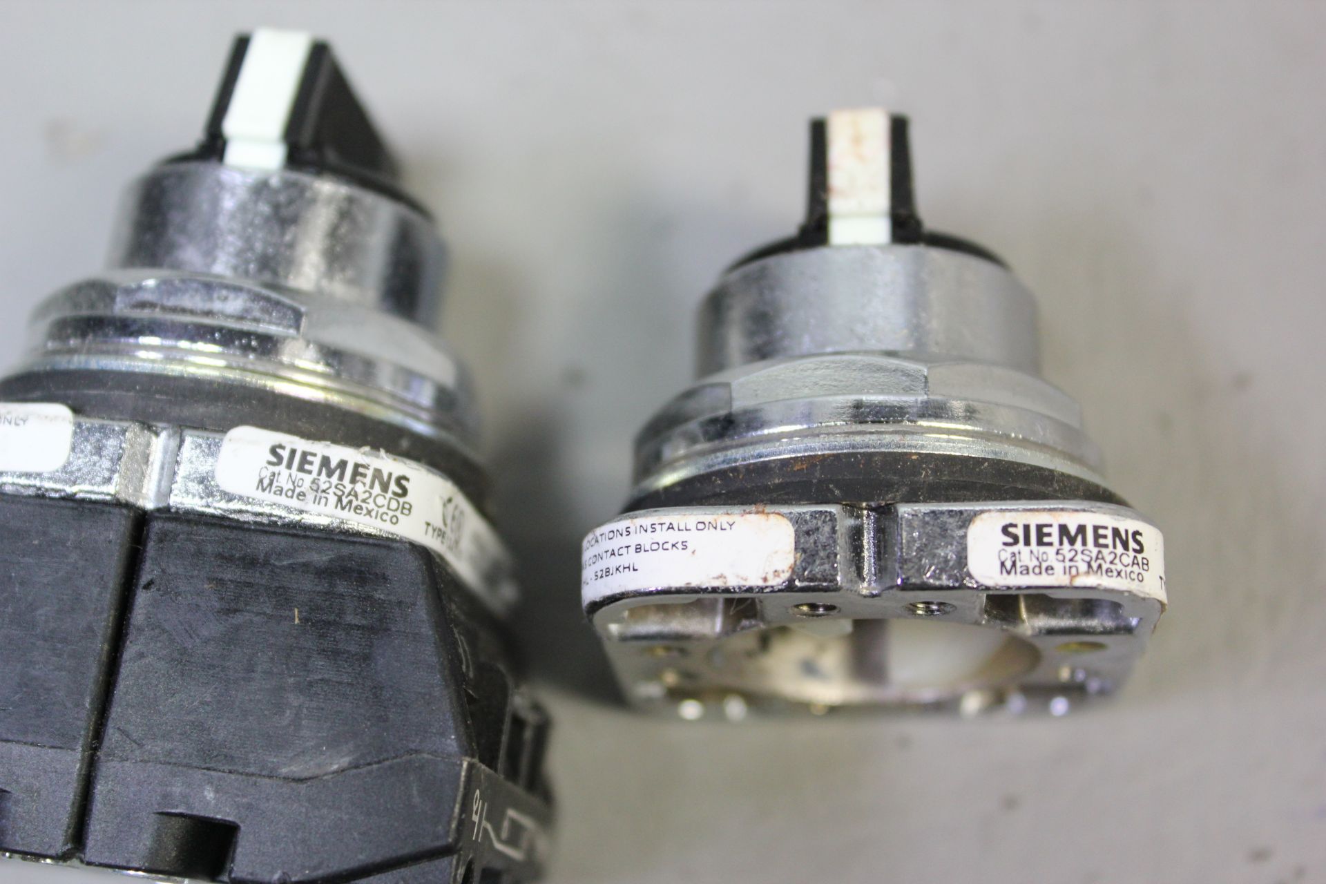 LOT OF SIEMENS SELECTOR SWITCHES - Image 6 of 8