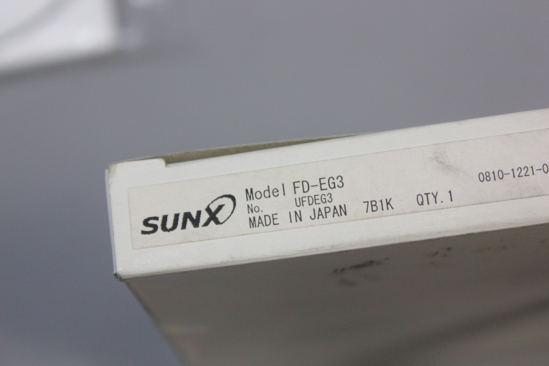 NEW SUNX SENSOR - Image 3 of 4