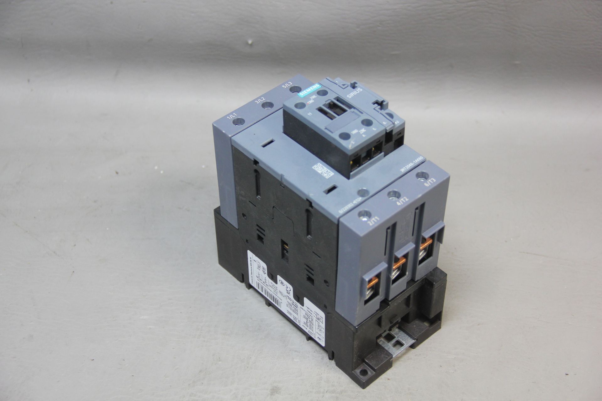 UNUSED SIEMENS MAGNETIC CONTACTOR