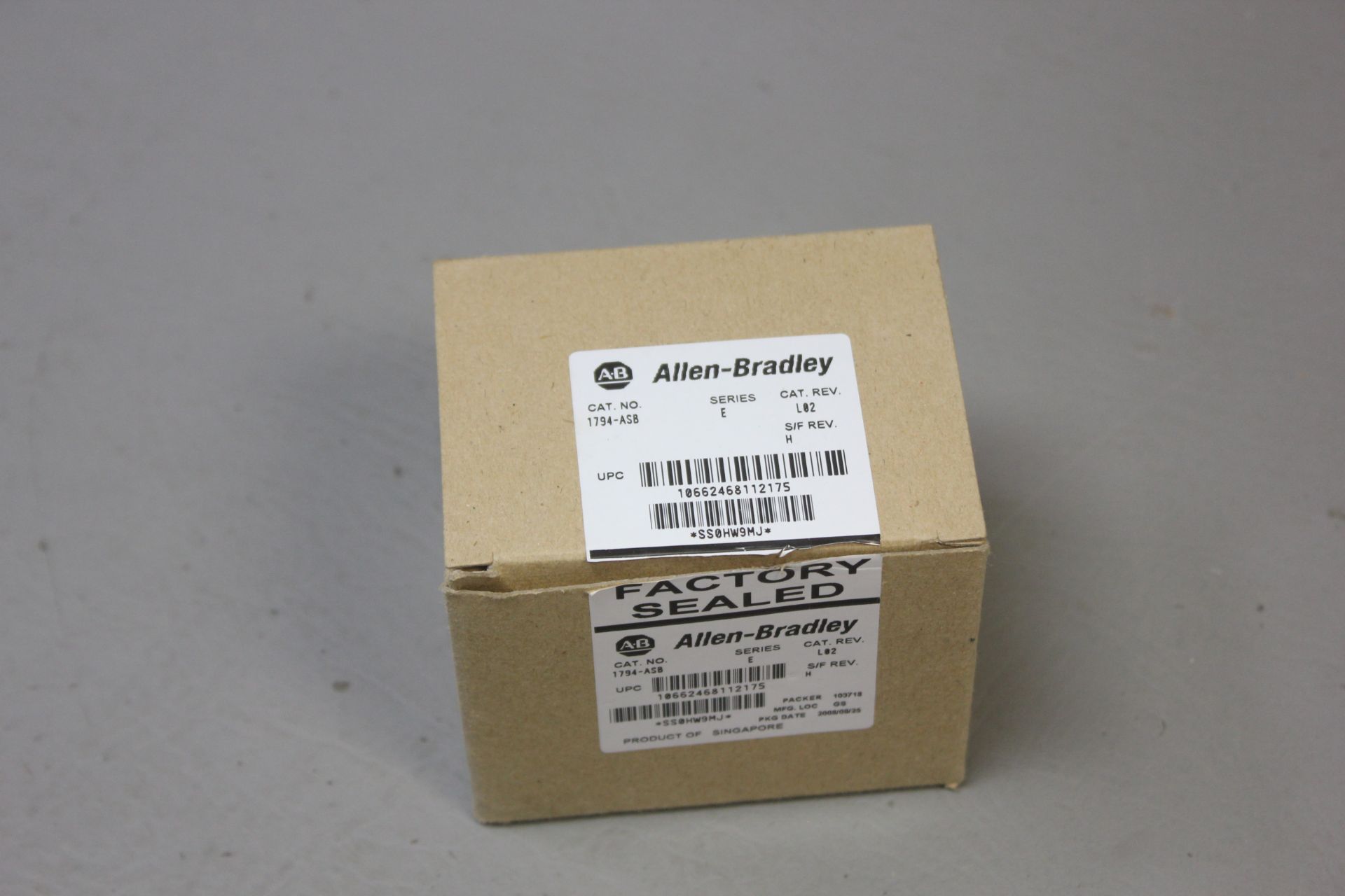 NEW ALLEN BRADLEY FLEX I/O POWER SUPPLY