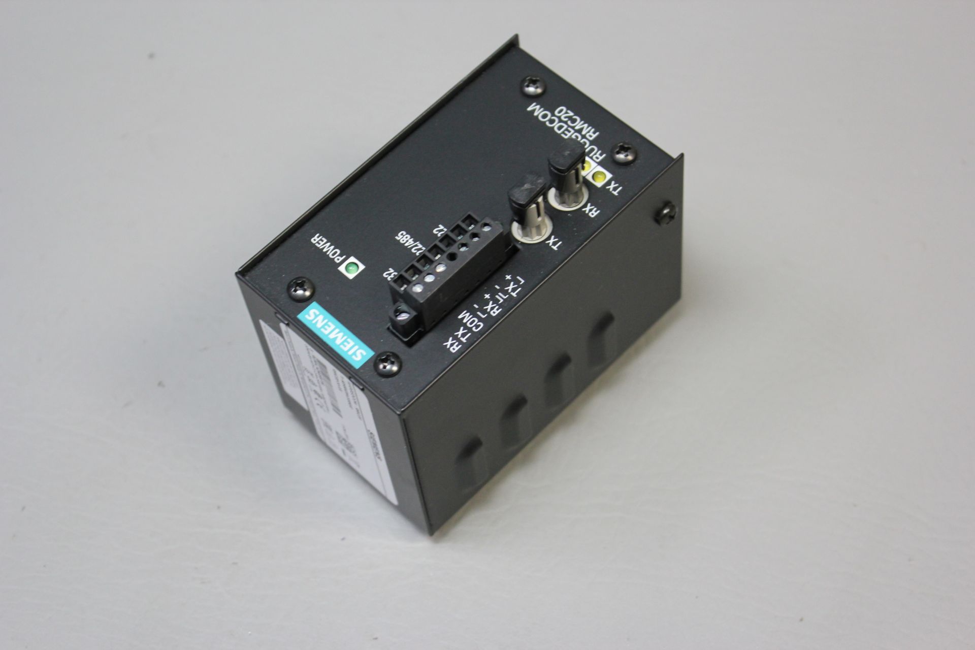 UNUSED SIEMENS RUGGEDCOM MODULE - Image 2 of 3