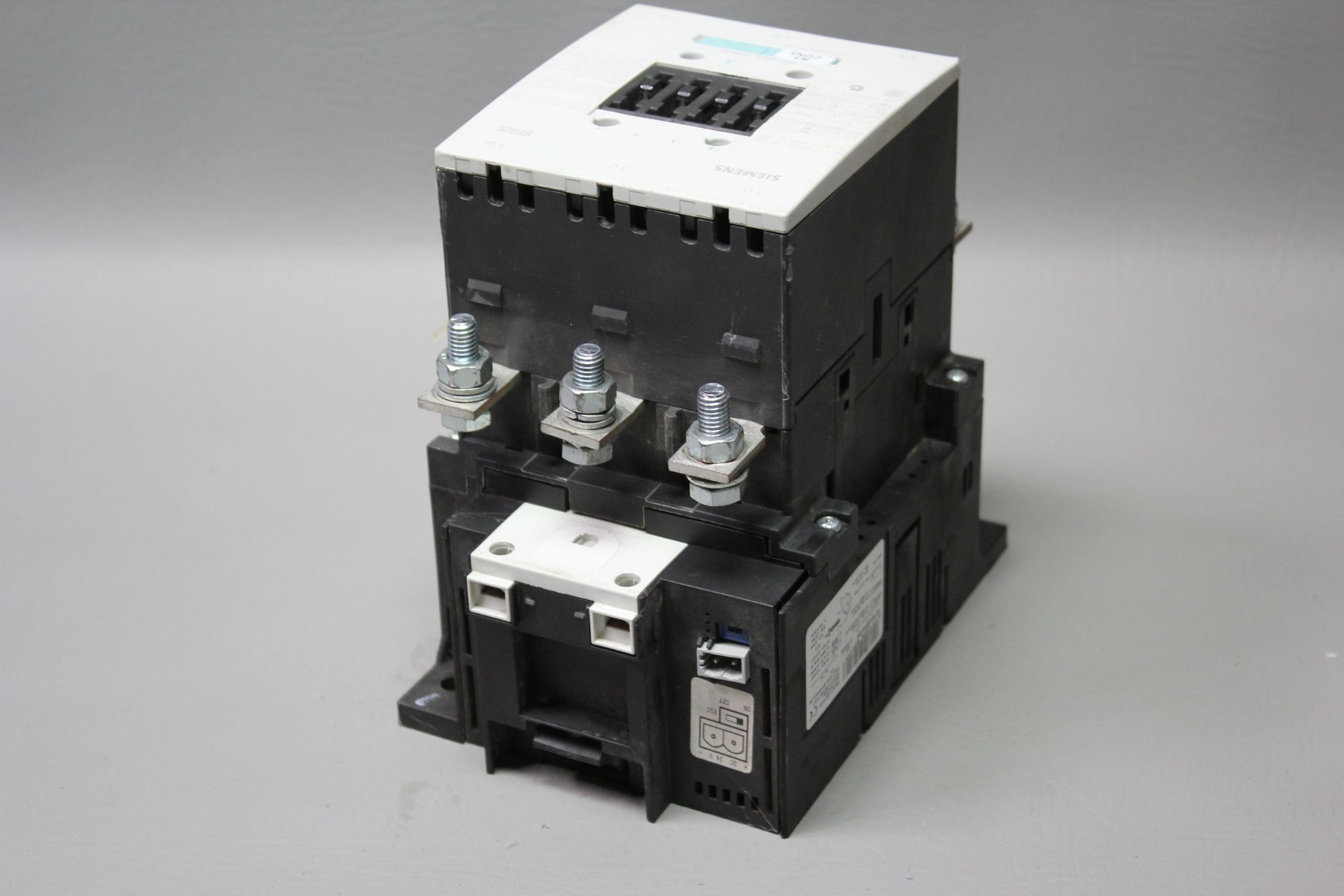 SIEMENS CONTACTOR - Image 3 of 4