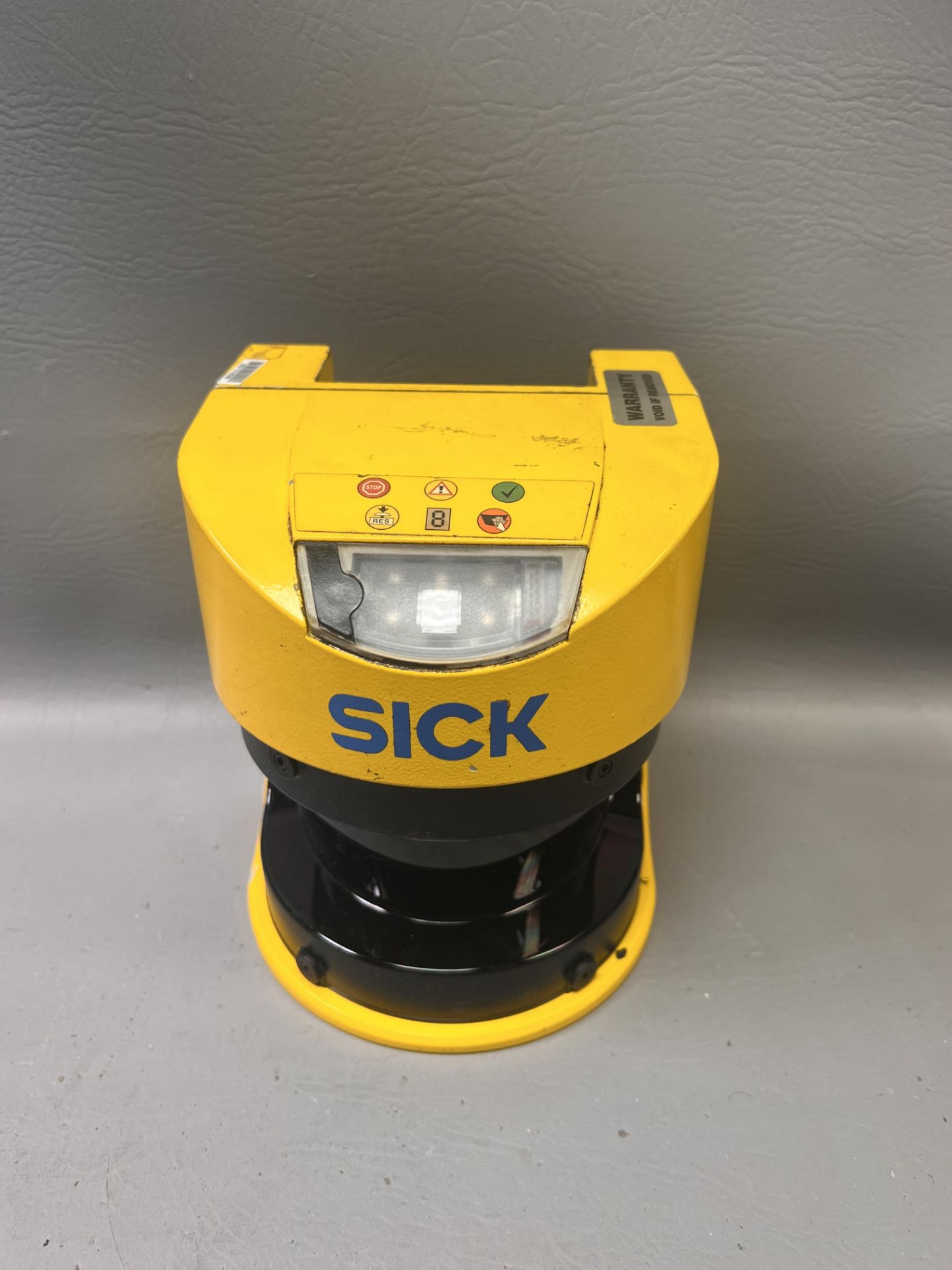 SICK SAFETY LASER SCANNER