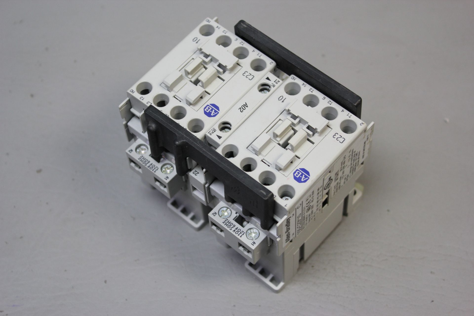 ALLEN BRADLEY REVERSING CONTACTOR - Image 2 of 3