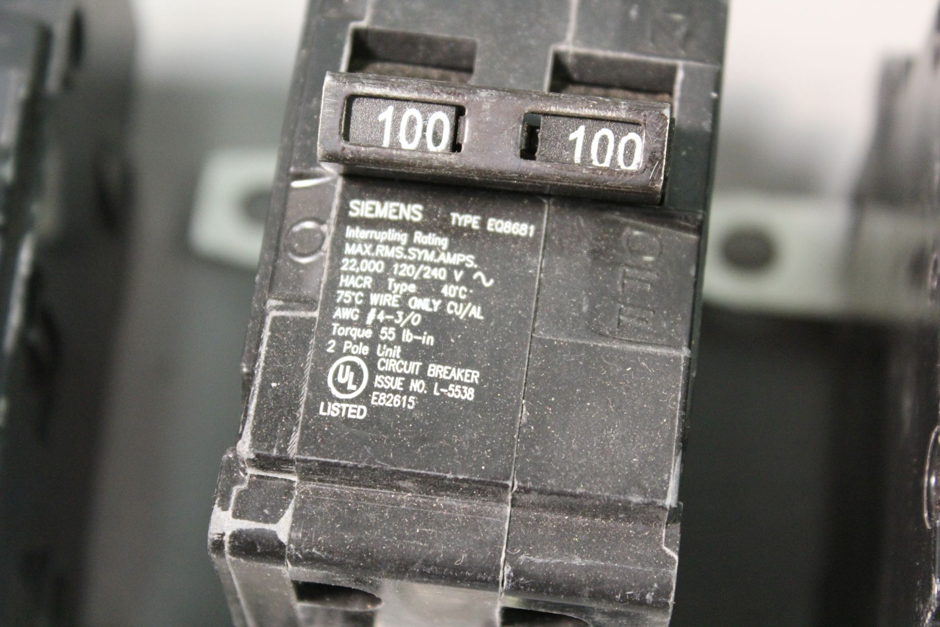 LOT OF 5 SIEMENS CIRCUIT BREAKERS - Image 5 of 6