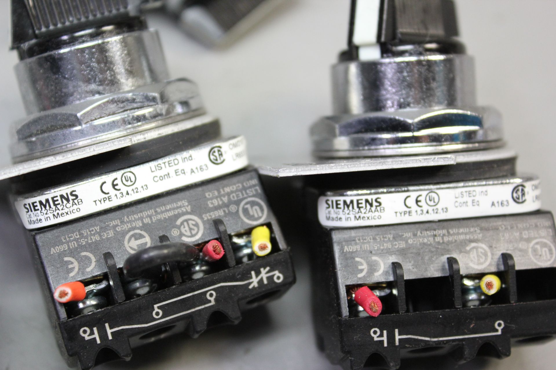 LOT OF SIEMENS SELECTOR SWITCHES - Image 5 of 6