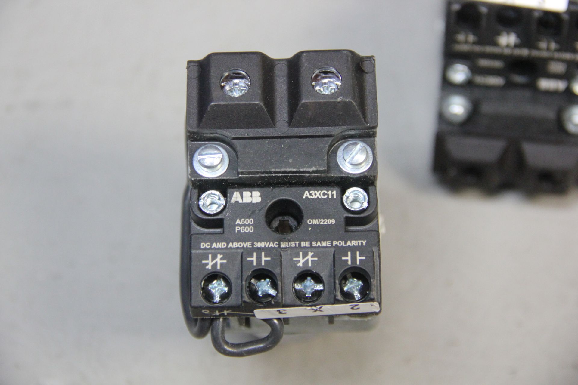 3 UNUSED ABB HEAVY DUTY ILLUMINATED PUSHBUTTON - Image 3 of 5