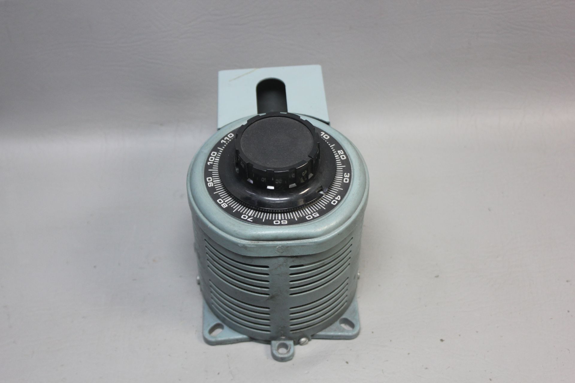 SUPERIOR ELECTRIC POWERSTAT VARIABLE TRANSFORMER - Image 2 of 3