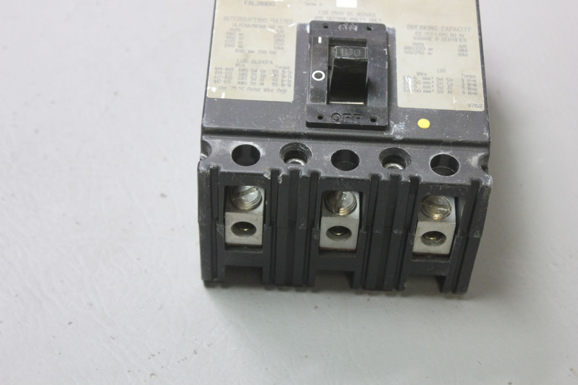 SQUARE D 100A THERMAL MGNETIC CIRCUIT BREAKER - Image 2 of 5