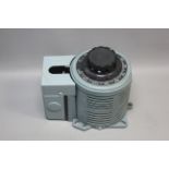 SUPERIOR ELECTRIC POWERSTAT VARIABLE TRANSFORMER