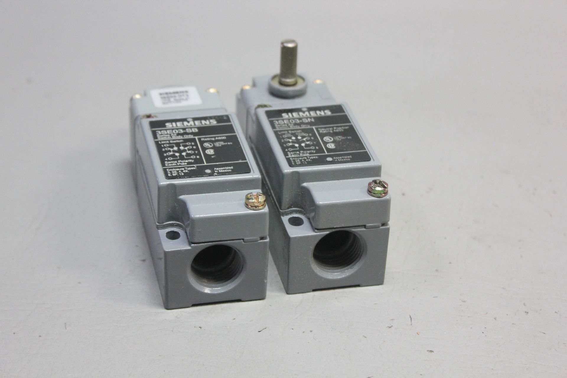 LOT OF 2 SIEMENS LIMIT SWITCHES - Image 3 of 4