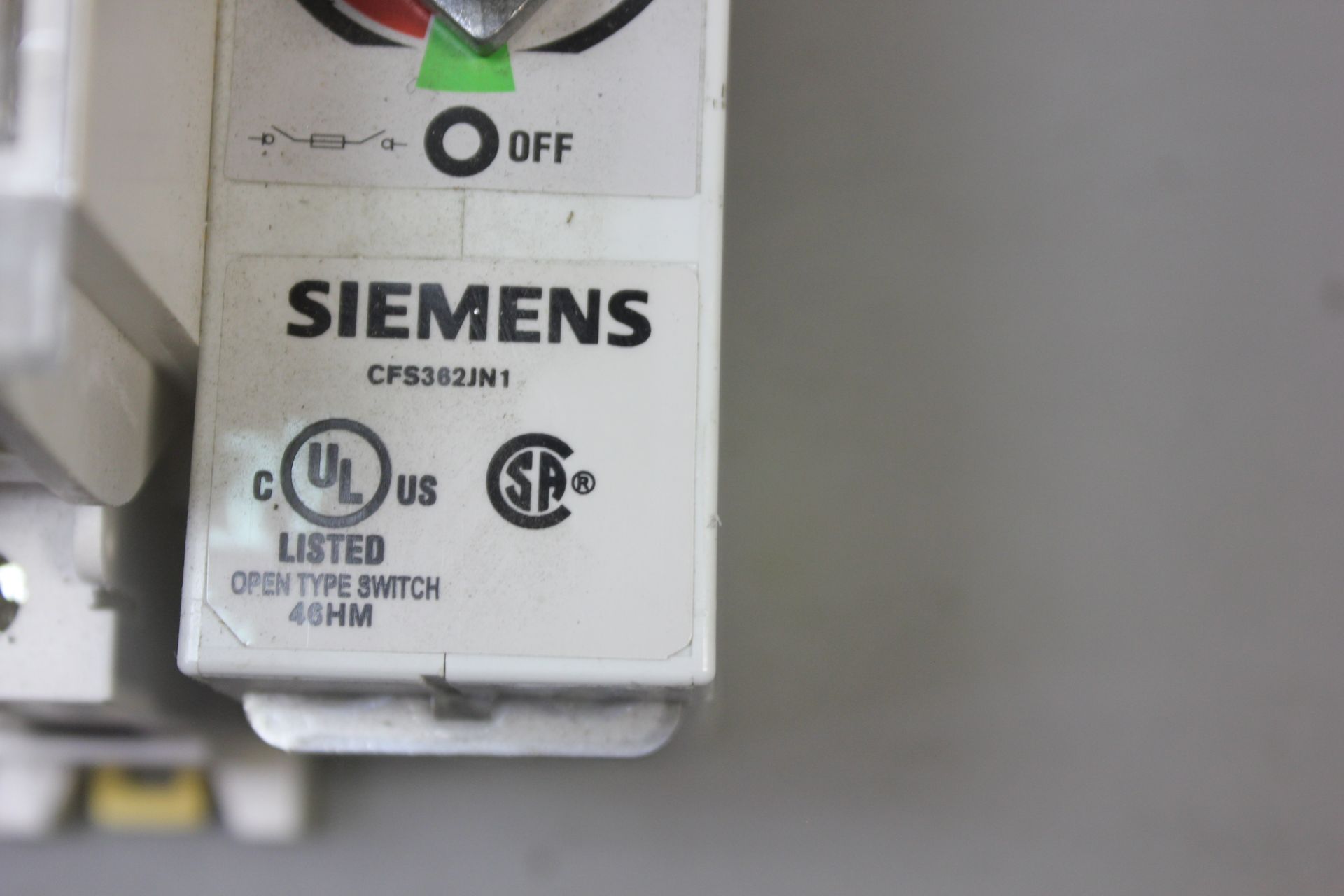 SIEMENS DISCONNECT SWITCH - Image 3 of 3