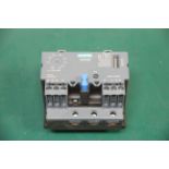 SIEMENS SOLID STATE OVERLOAD RELAY