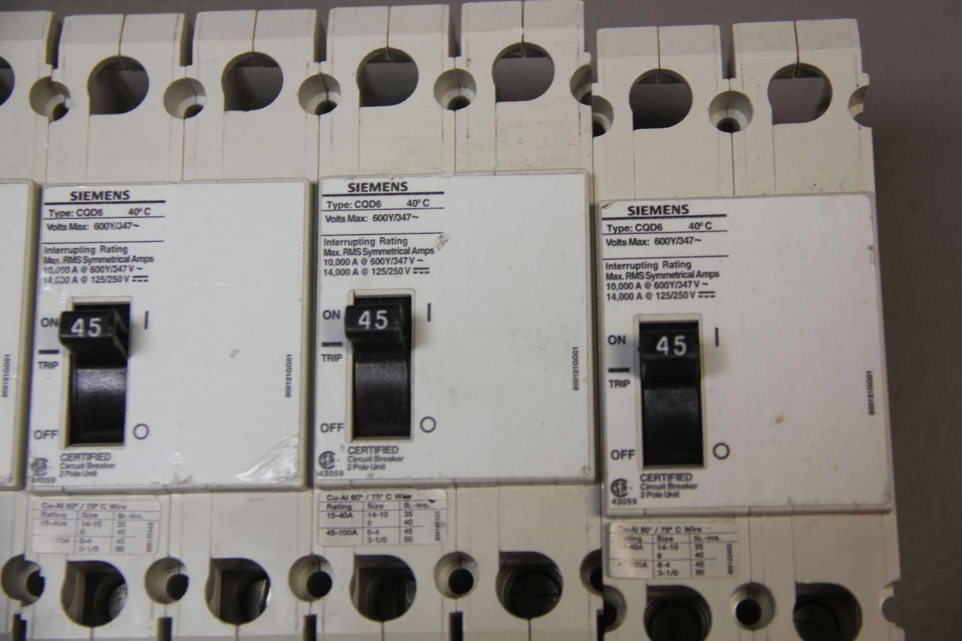 LOT OF 5 SIEMENS 45A CIRCUIT BREAKERS - Image 5 of 5