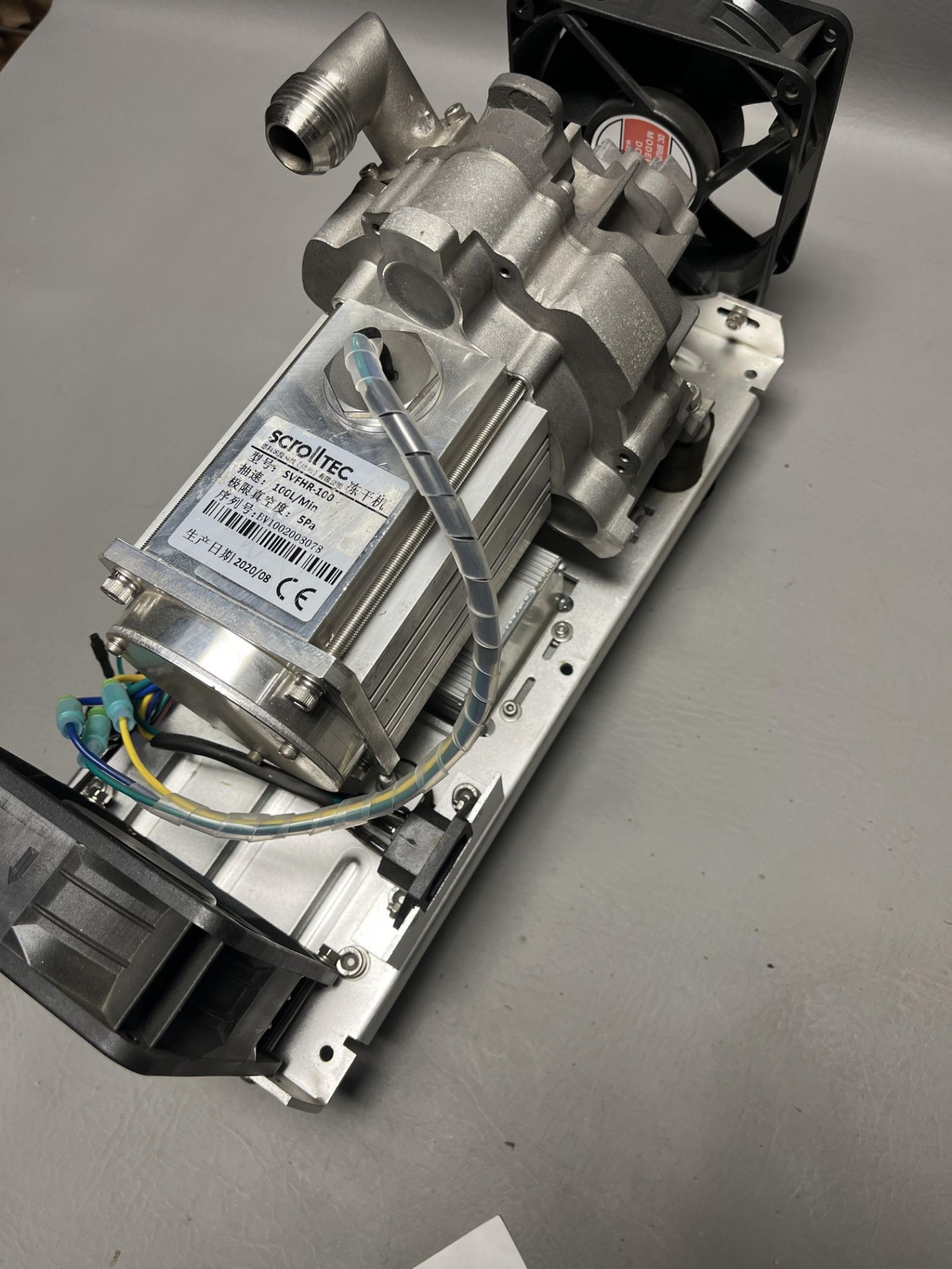 SCROLL LABS SCROLLTEC VACUUM PUMP - Image 4 of 5