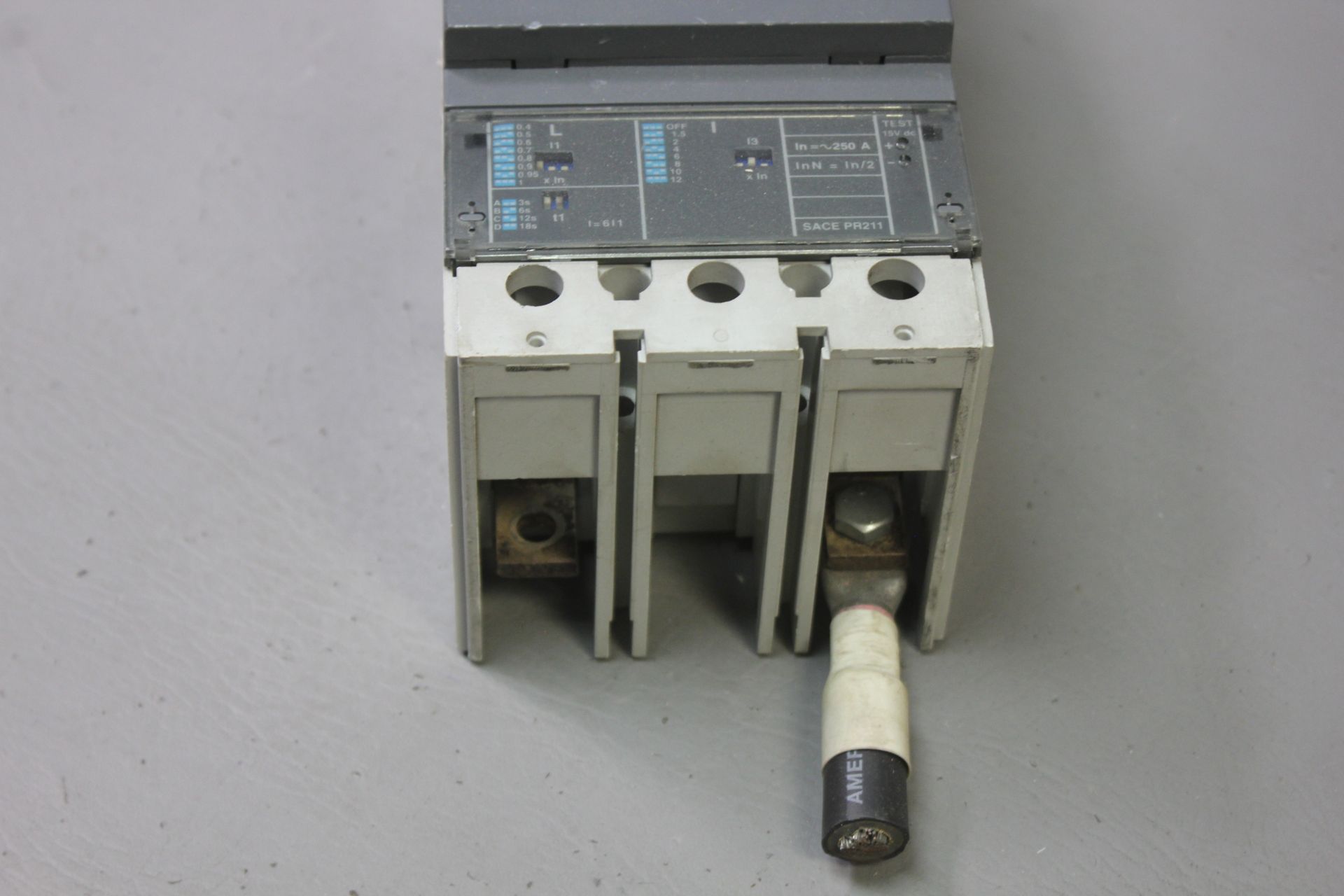 ABB SACE S4 CIRCUIT BREAKER - Image 2 of 7