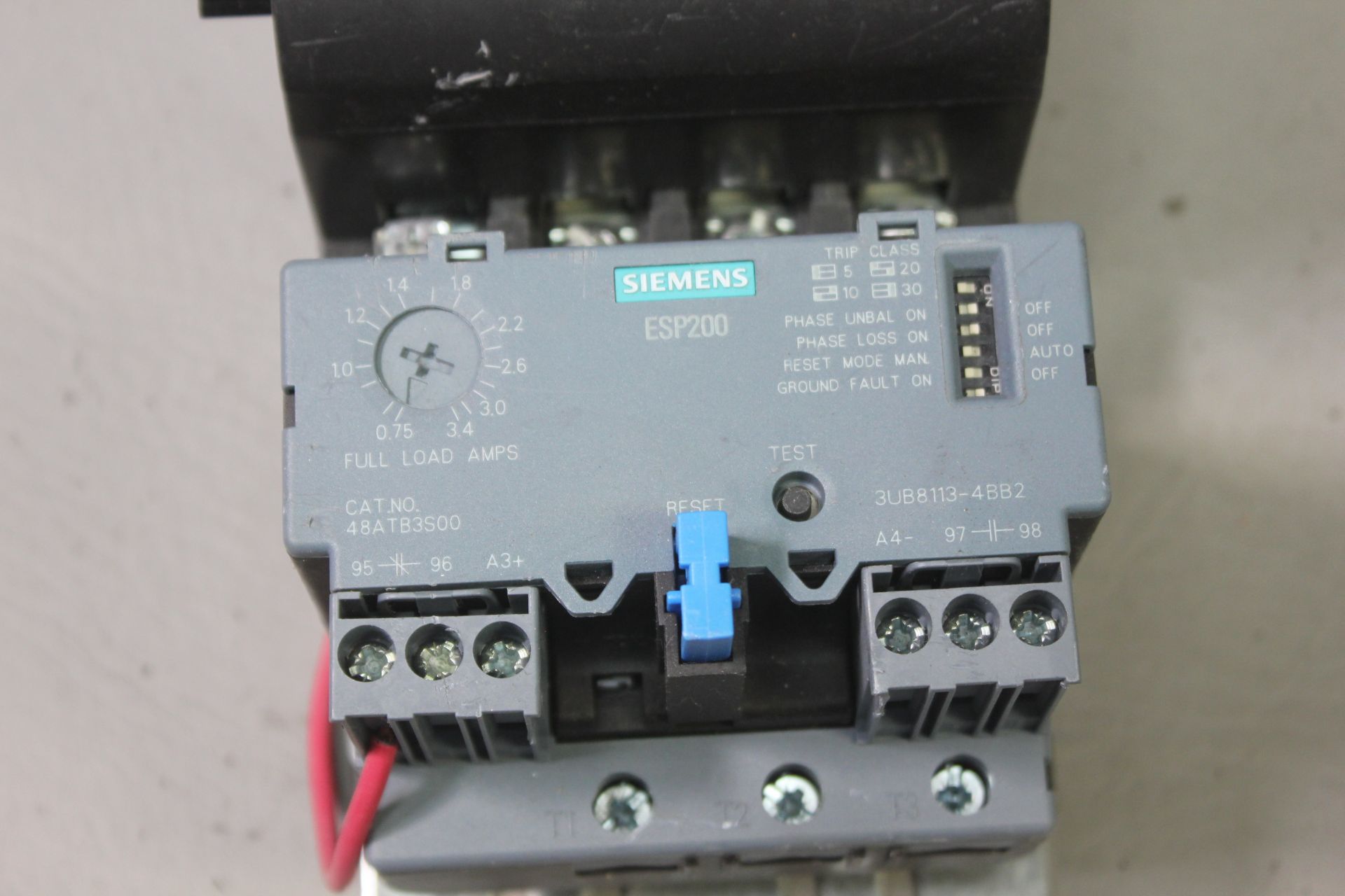 SIEMENS MOTOR STARTER WITH SOLID STATE OVERLOAD RELAY - Image 2 of 4
