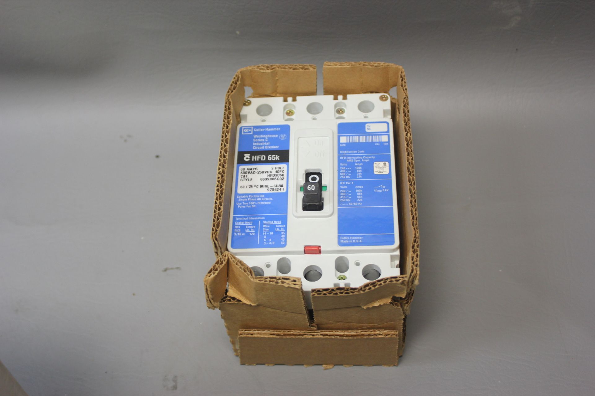 NEW CUTLER HAMMER 60A INDUSTRIAL CIRCUIT BREAKER - Image 3 of 4