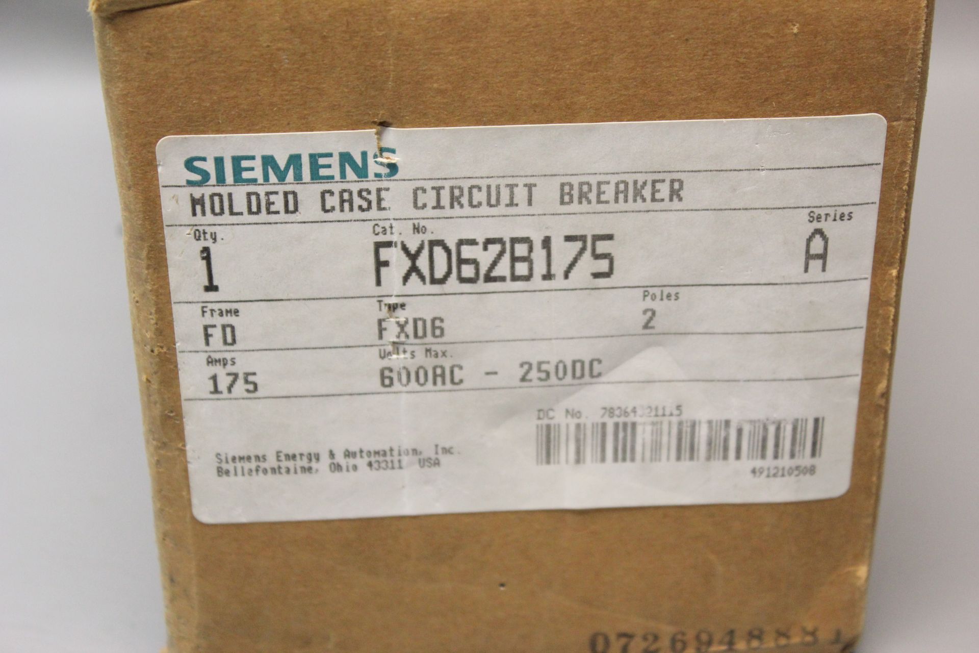 NEW SIEMENS 175A MOLDED CASE CIRCUIT BREAKER - Bild 2 aus 4