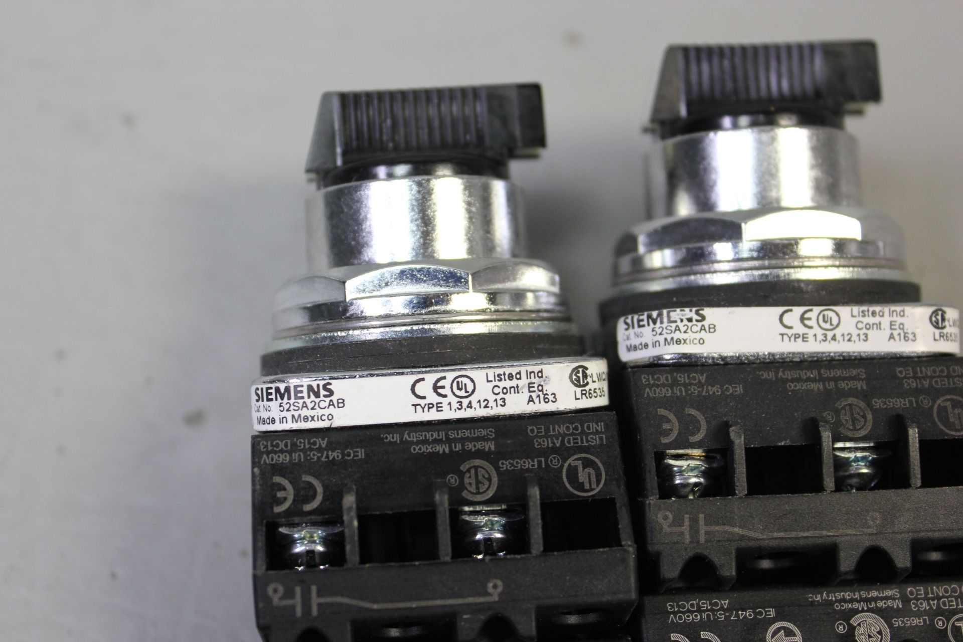 LOT OF SIEMENS SELECTOR SWITCHES - Image 6 of 6