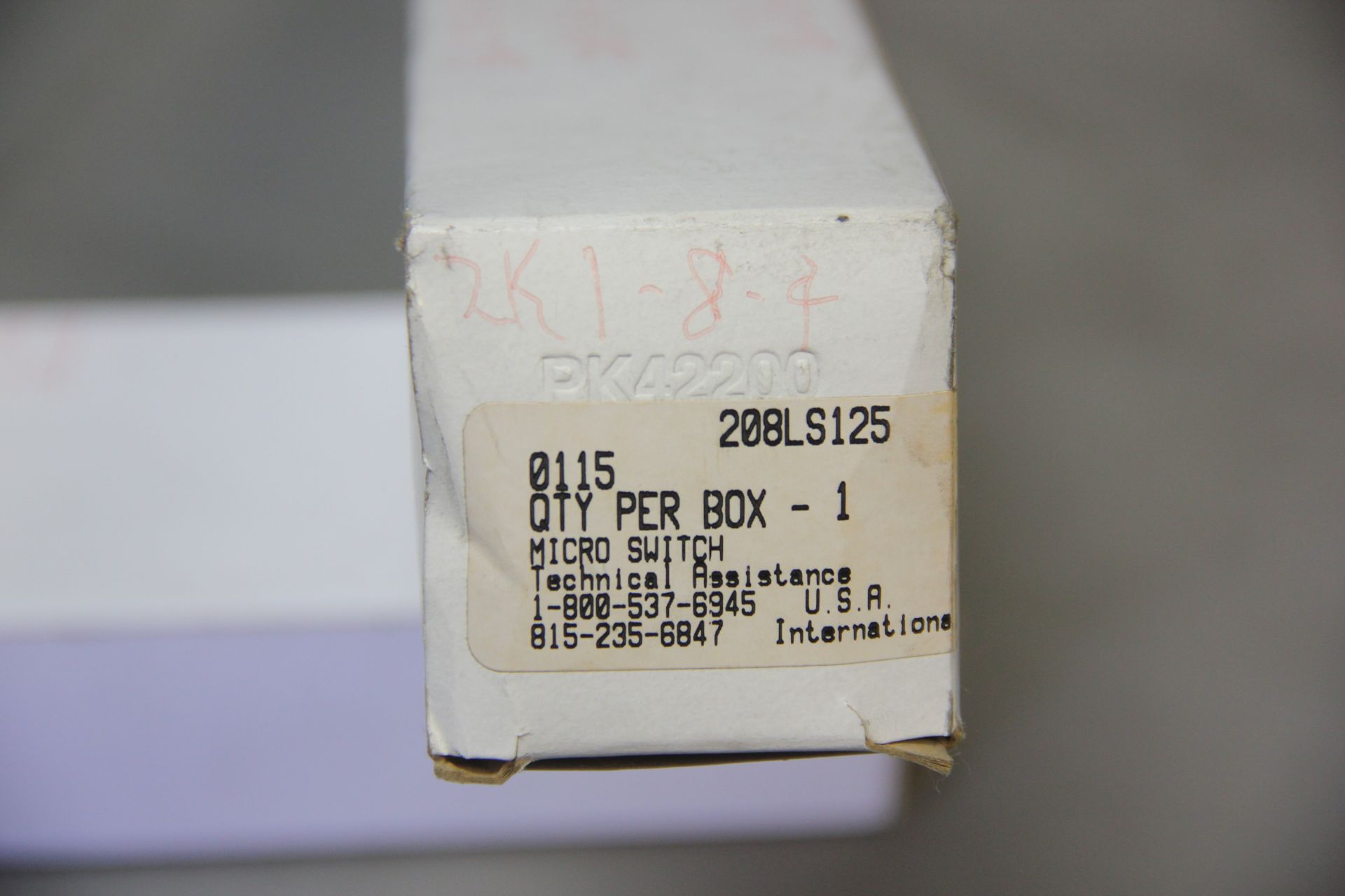 NEW HONEYWELL MICRO SWITCH LIMIT SWITCH - Image 2 of 2