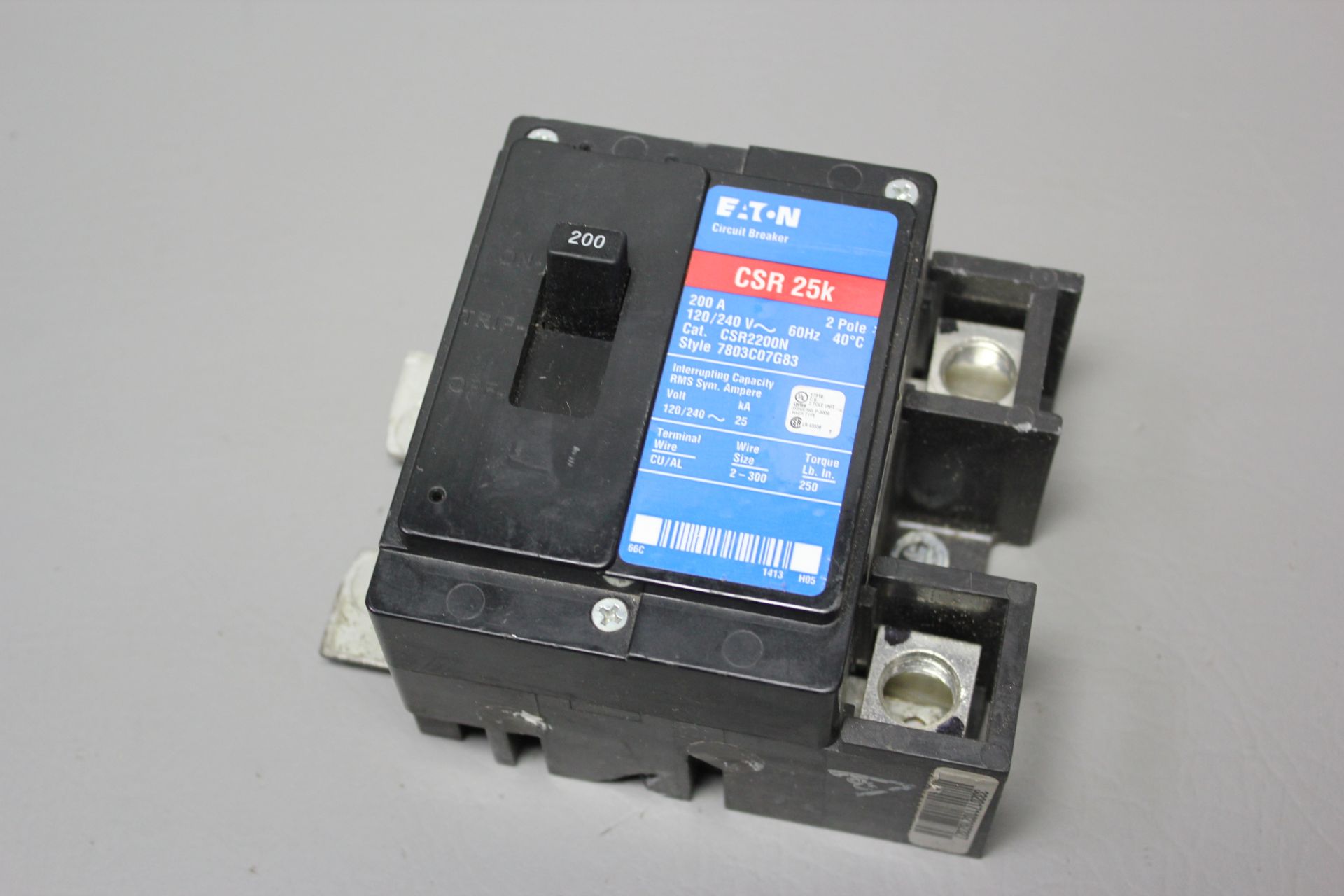 EATON CSR 25K 200A CIRCUIT BREAKER