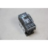 SIEMENS SIRIUS CONTACTOR