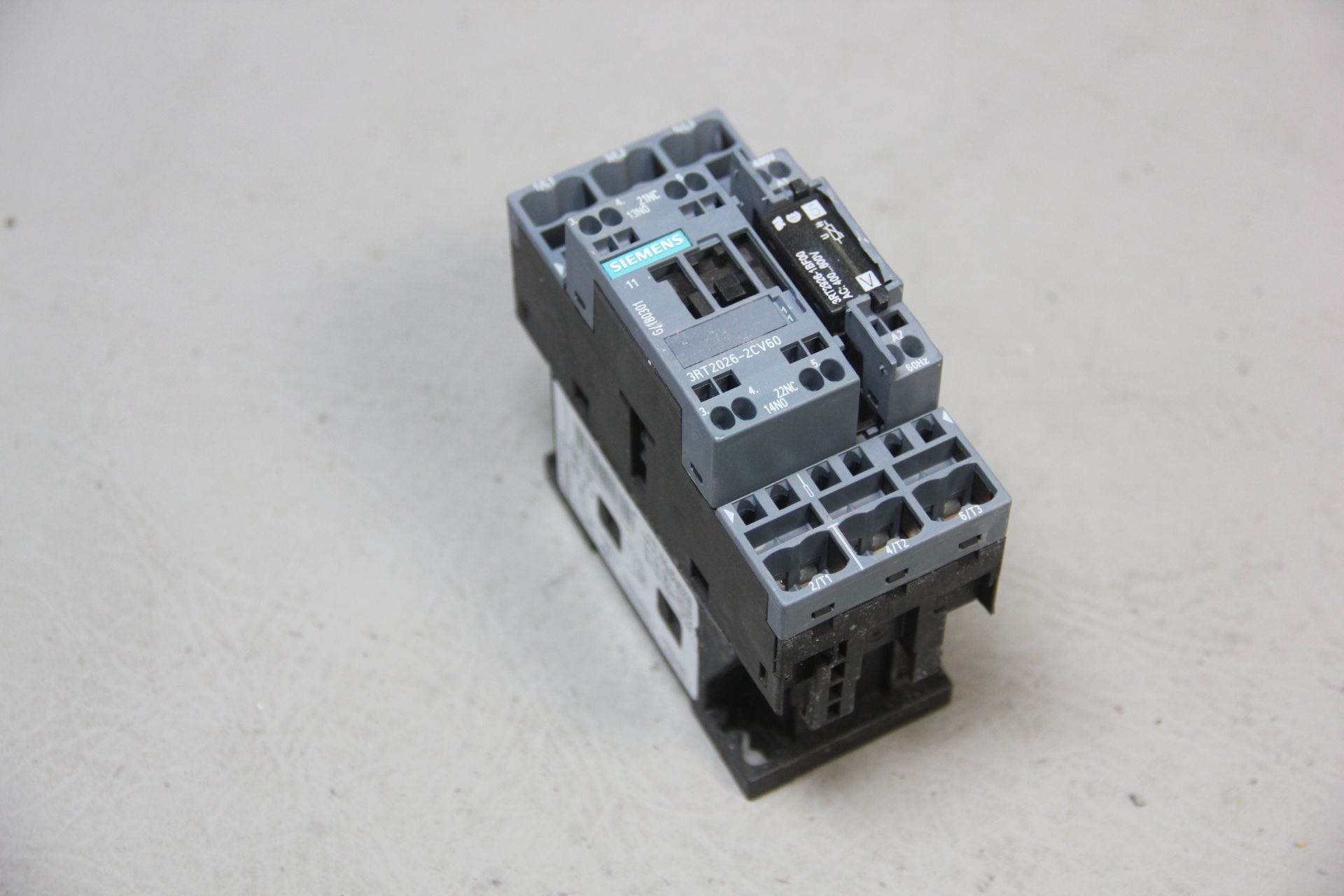 SIEMENS SIRIUS CONTACTOR