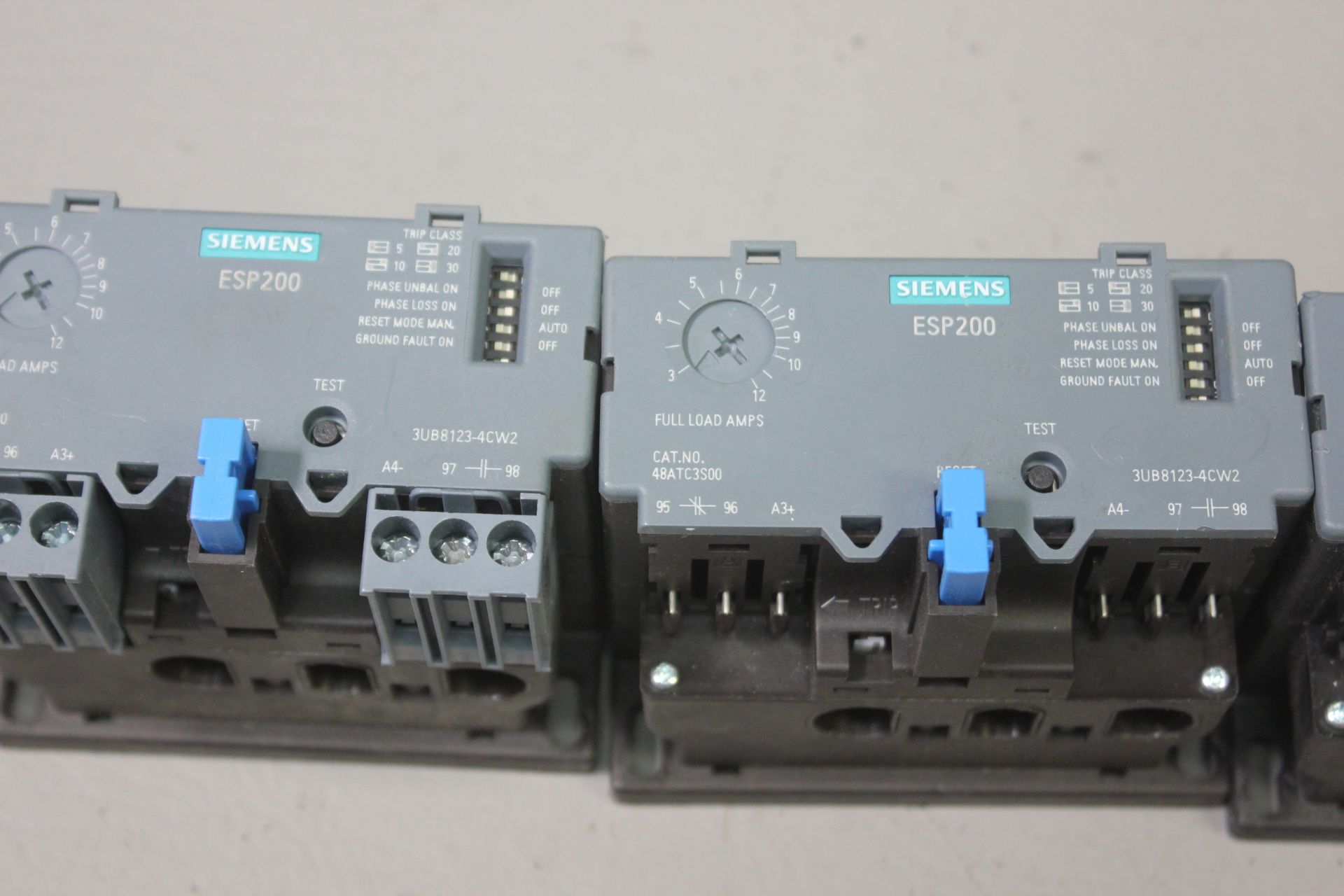 LOT OF SIEMENS SOLID STATE OVERLOAD RELAYS - Image 2 of 3