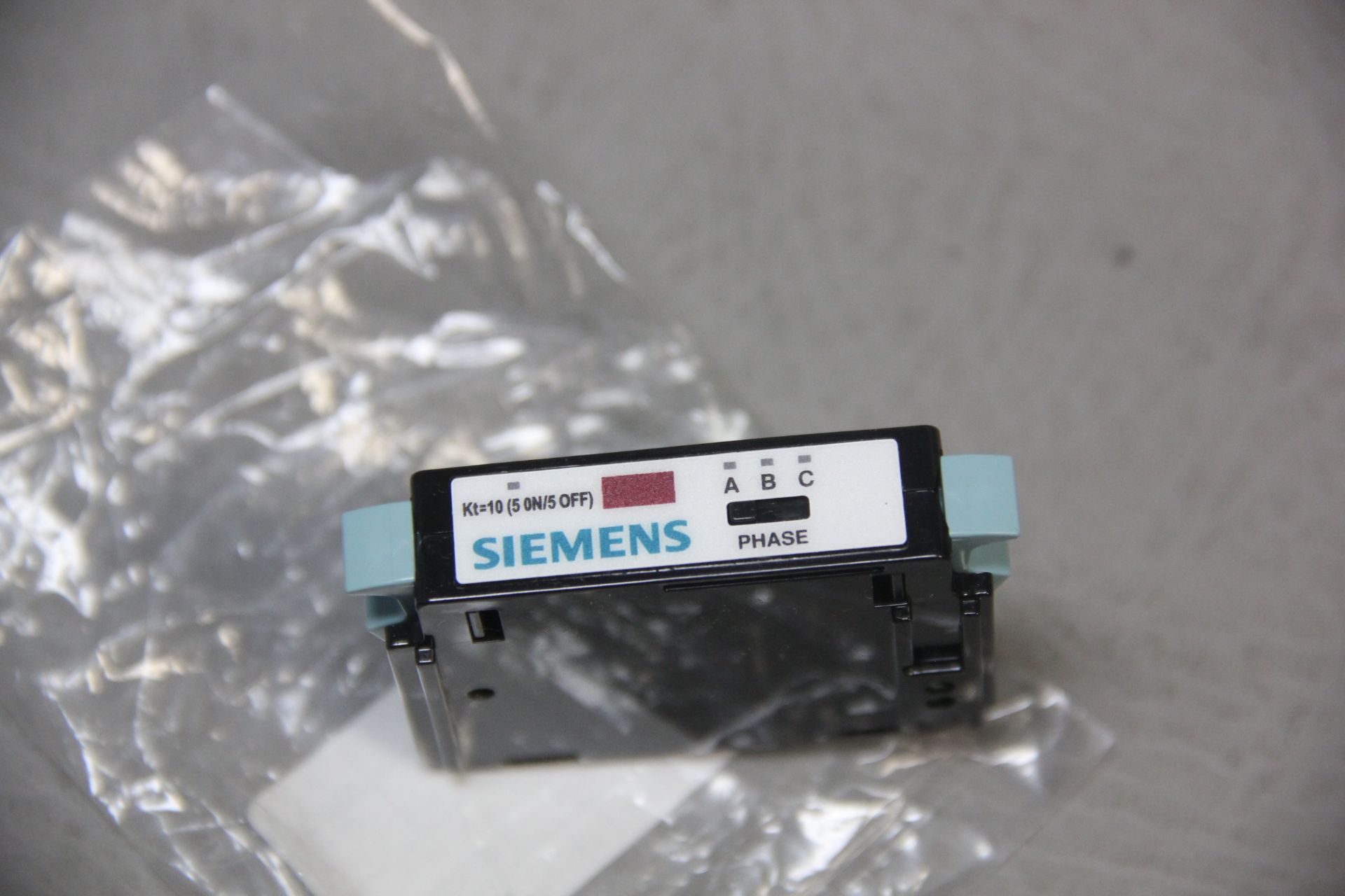 NEW SIEMENS SEM3 METER MODULE - Image 3 of 3