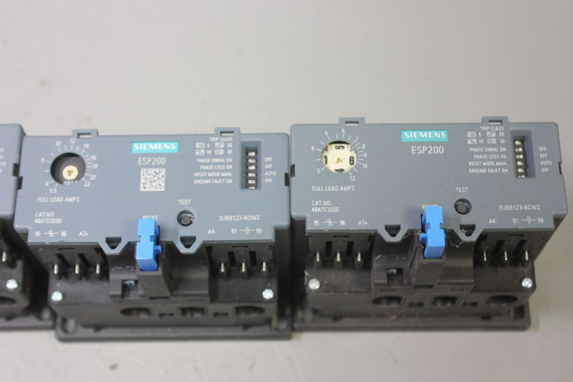 LOT OF SIEMENS SOLID STATE OVERLOAD RELAYS - Image 3 of 3