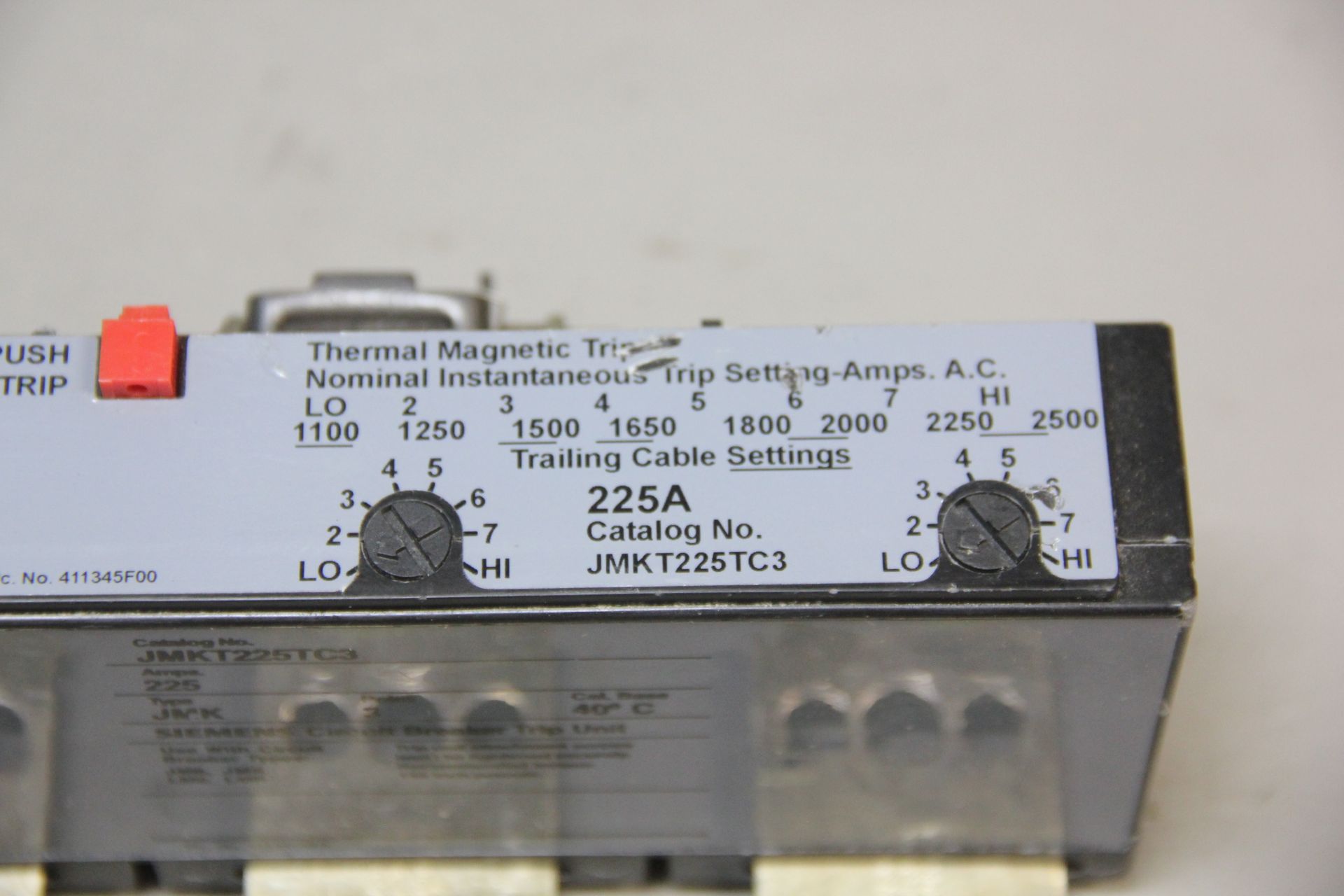 SIEMENS 225A CIRCUIT BREAKER TRIP UNIT - Image 3 of 4