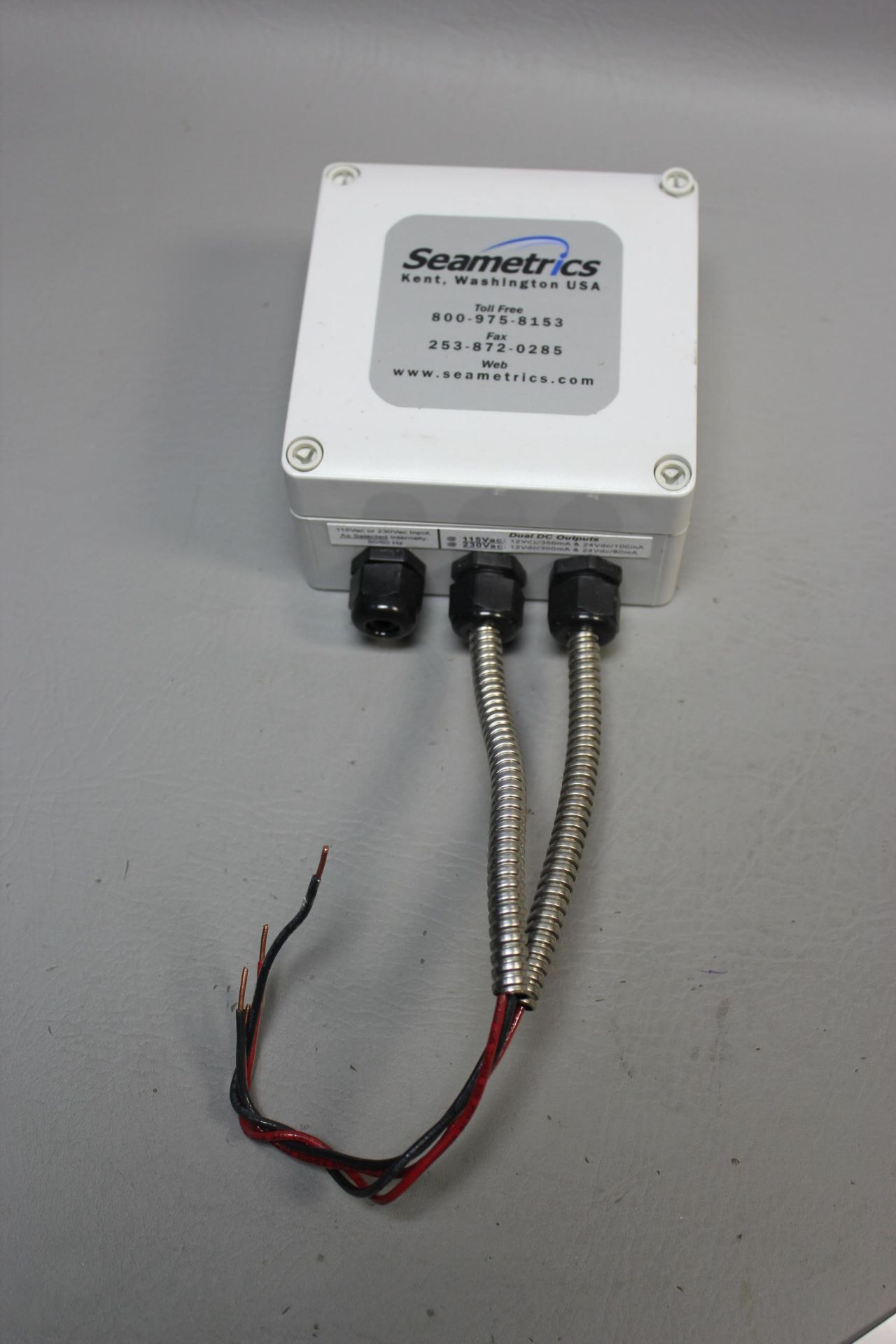 SEAMETRICS POWER CONVERTER