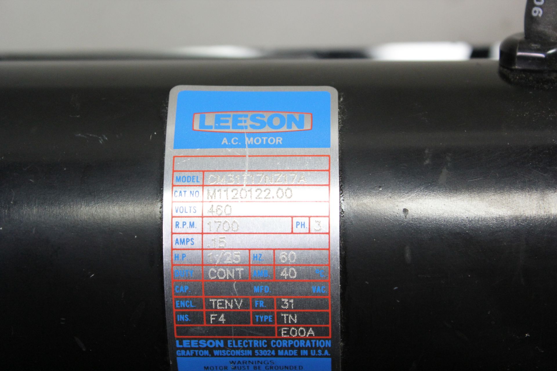 LEESON AC MOTOR WITH ENCODER - Image 7 of 8