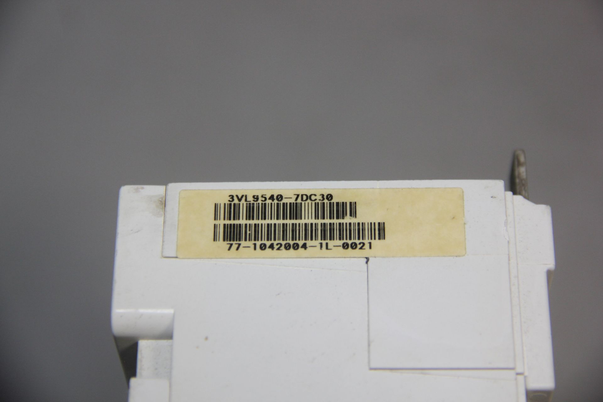 LOT OF SIEMENS 400A CIRCUIT BREAKER TRIP UNITS - Image 5 of 5