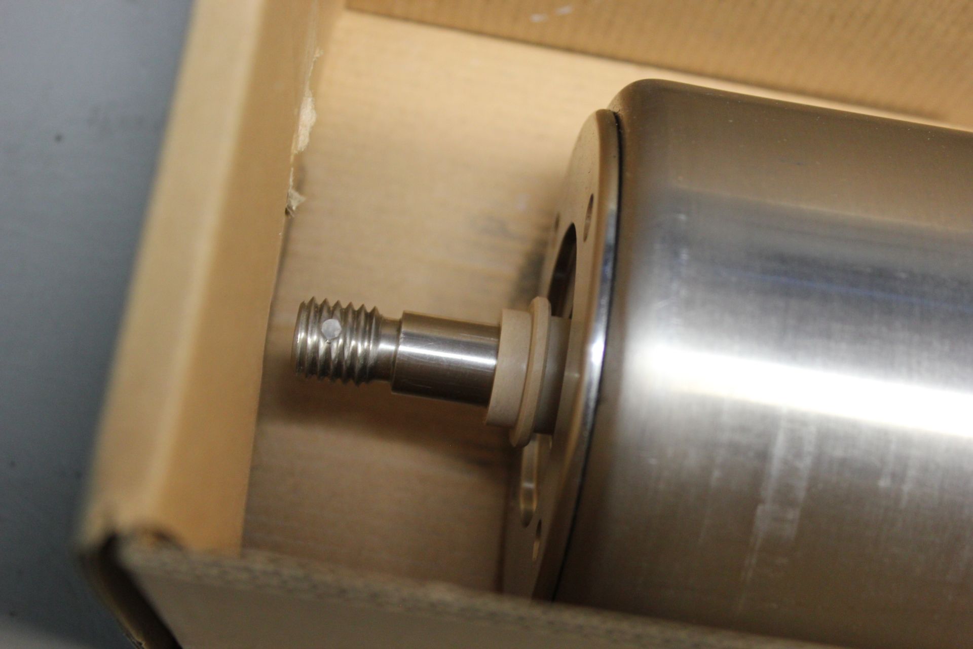 NEW ALFA LAVAL VALVE ACTUATOR - Image 5 of 6