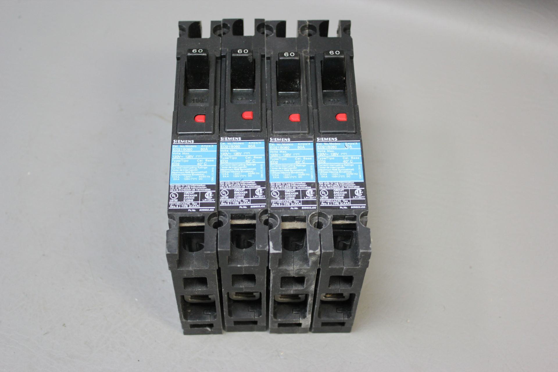 LOT OF 4 UNUSED SIEMENS 60A CIRCUIT BREAKERS