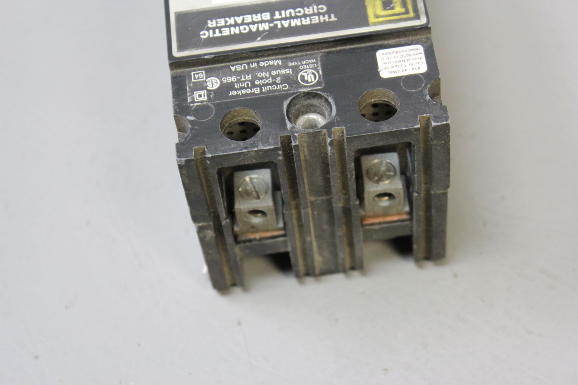 SQUARE D 15A THERMAL MAGNETIC CIRCUIT BREAKER - Image 3 of 6
