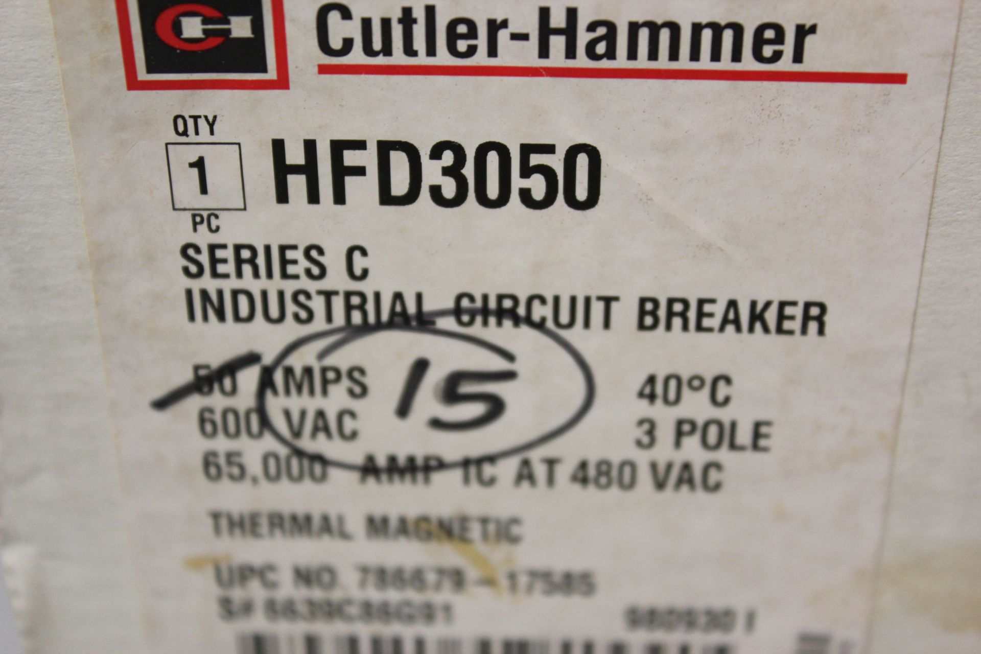 UNUSED CUTLER HAMMER 15A INDUSTRIAL CIRCUIT BREAKER - Image 2 of 4