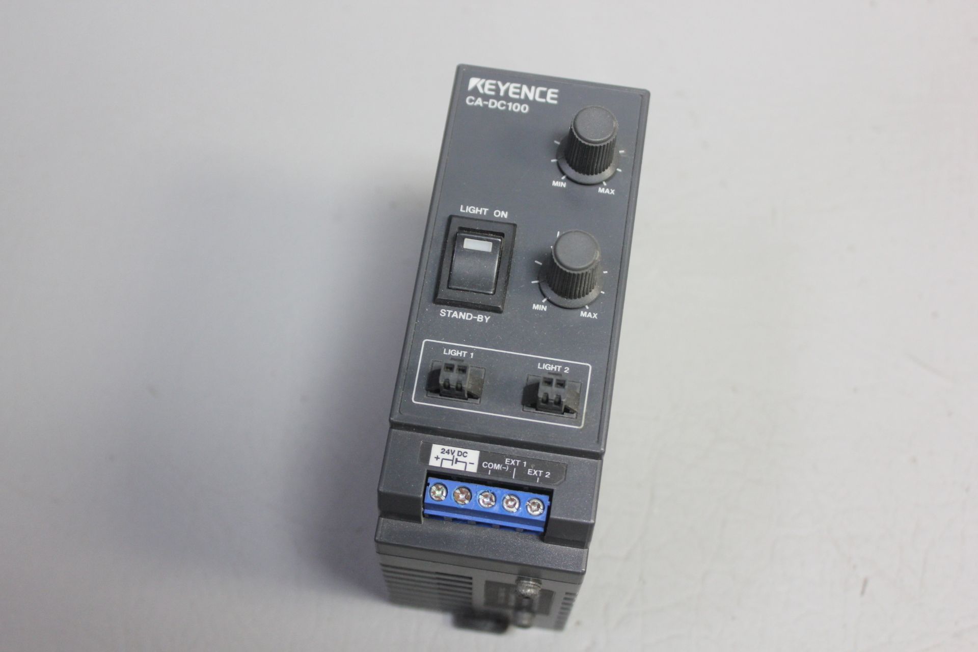 KEYENCE CONTROLLER