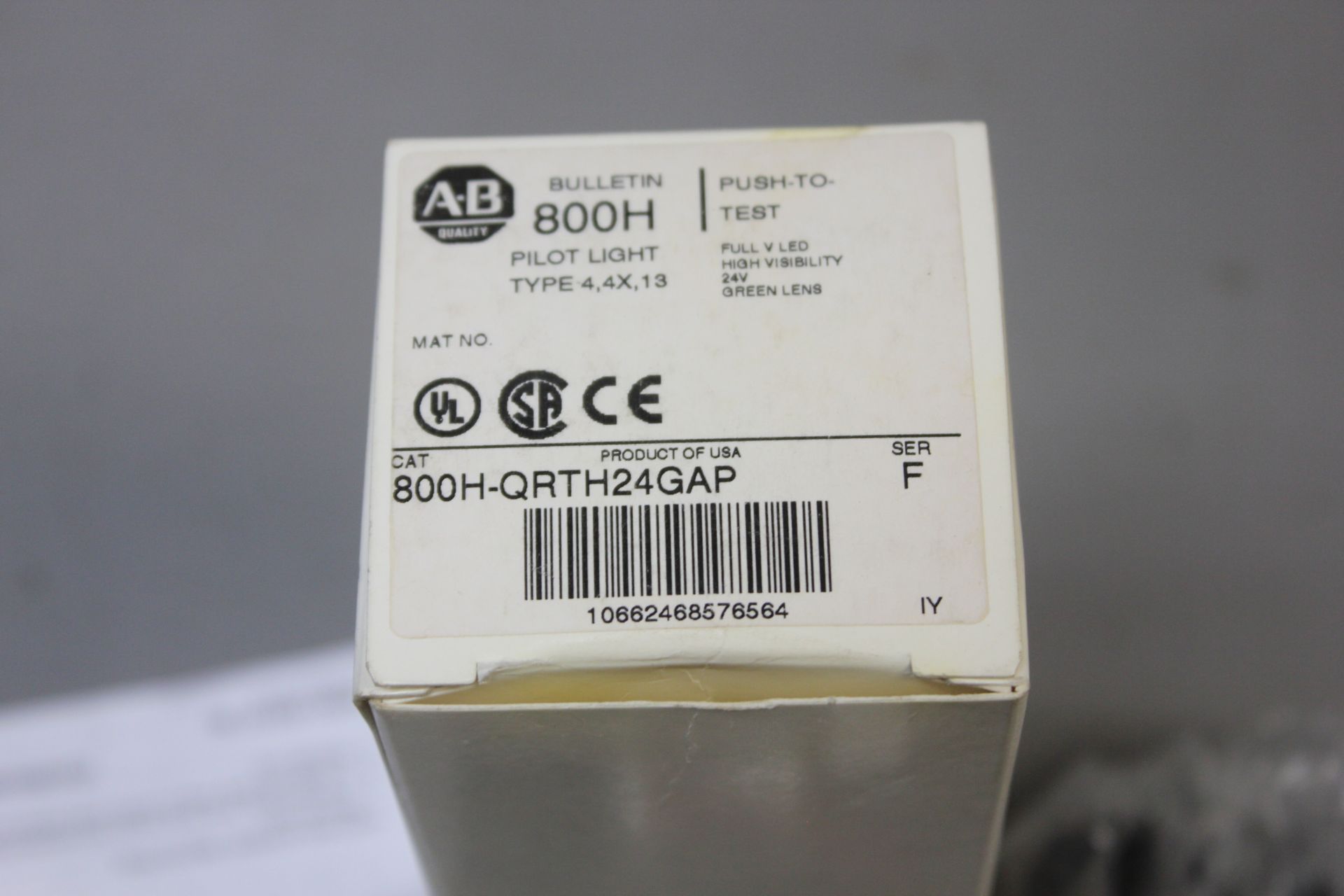 NEW ALLEN BRADLEY PUSH TO TEST PILOT LIGHT - Image 2 of 5